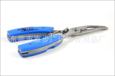 路亞鉗子套與垂釣防護用品的專業(yè)解析 禚立運工廠的產品優(yōu)勢